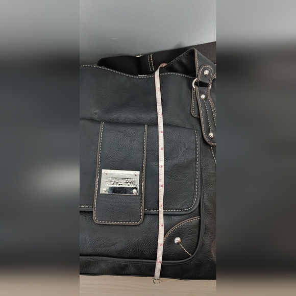 Kenneth Cole Black Leather Tote Bag - Picture 10 of 12